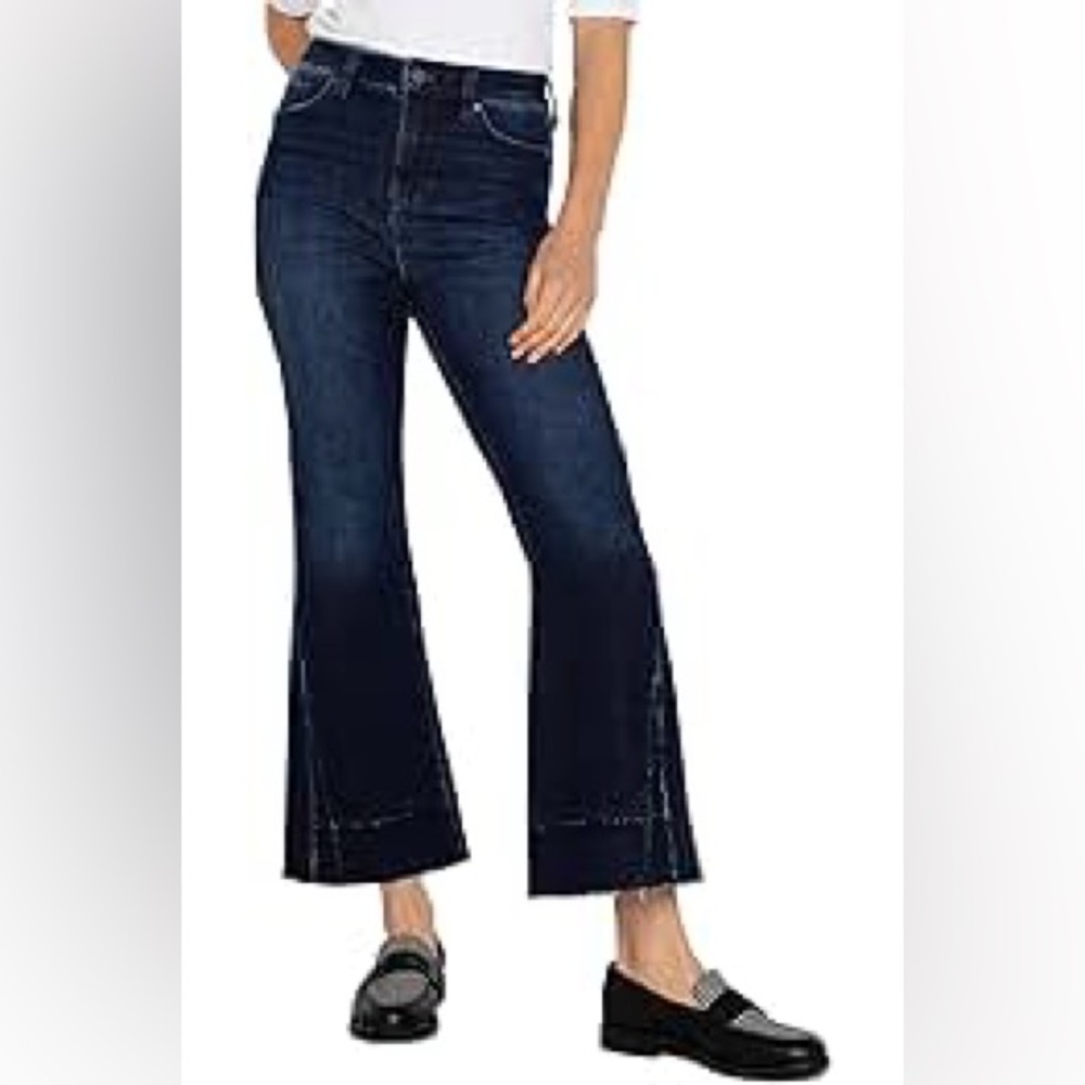 NWT Liverpool Hannah Crop Flare with Crafty Seaming Hi-Rise Stretch Denim 12/31